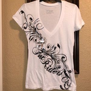 NWOT Fox Riders Company V-Neck T-shirt.  Beautiful metallic silver details.
